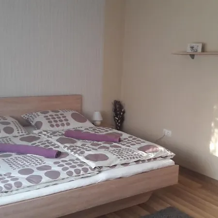 Levendula Apartman Apartamento Szekszárd